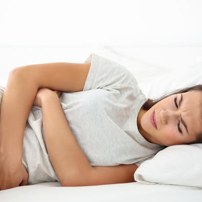 Užasni bolovi tokom ciklusa: Niste ni svesni da ovim svakodnevnim navikama pogoršavate menstrualne tegobe!