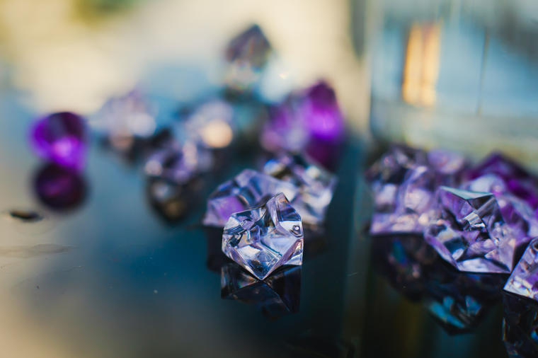 Pozitivna dejstva poludragog kamenja: Lepota i moć sjajnog nakita