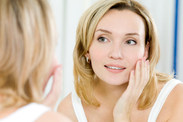 Moćni vitamin C: Tajna savršene kože lica!