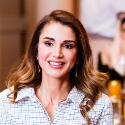 Kraljica Ranija zablistala u najpoželjnijoj haljini sezone: Proslava Ramazana u Jordanu! (FOTO)