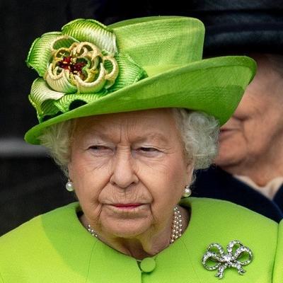 Još jedan dokaz da se britanska kraljevska porodica raspada?! Najstariji unuk Elizabete II razvodi se od Kanađanke!