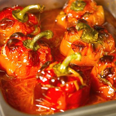 Hilandarske posne punjene paprike bez pečuraka: Recept koji ćete želeti da sačuvate!