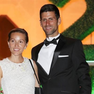 Novak i Jelena Đoković na šampionskoj večeri: Smoking i elegantna haljina od čipke! (FOTO)