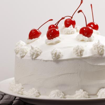 Najlepša torta od višanja: Kremasta, slatka kao med! (RECEPT)