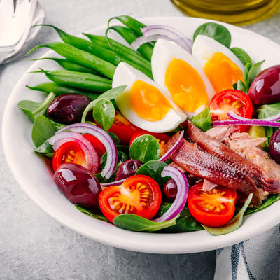 3 jednostavna recepta Džulije Čajld: Na ovakvim palačinkama, salati i omletu svi će vam zavideti!