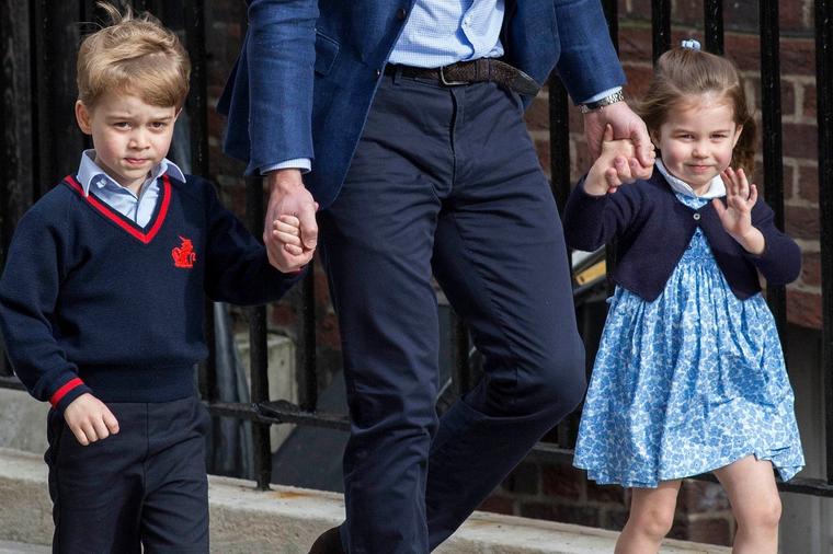 I Džordž i Šarlot su krenuli u školu: Zašto ove godine kraljevska porodica nije objavila fotografije! (FOTO)