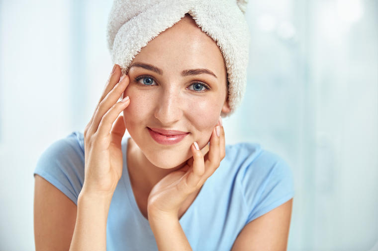 5 najvećih zabluda o nezi kože lica: Ovako se ne brišu bore i ne leče akne!