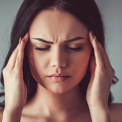 Isprobajte ovaj jednostavan trik protiv glavobolje: Joga za oči obećava opuštanje za manje od pet minuta!
