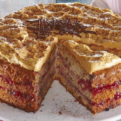 Baron torta: Najlepša kombinacija čokolade i voća dostojna kraljevske trpeze! (RECEPT)
