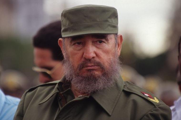 POSLALI SU JE DA GA UBIJE, A ONA SE U NJEGA ZALJUBILA: Sve ljubavi Fidela Kastra su proklete, ona zavoli, on je uništi