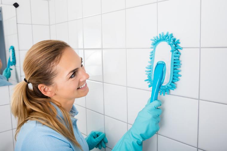 Da li vam se smučilo da gledate prljavštinu i fleke na pločicama u vašem kupatilu ili kuhinji? Evo najmoćnijeg rešenja!