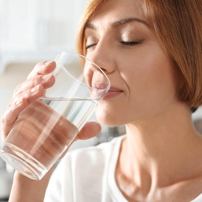 3 saveta za unos više vode u organizam: Mnogi ljudi nemaju naviku, ali uz ove korake će je vrlo lako steći