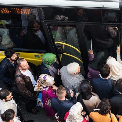 Ukinuta odluka o ograničenjima u gradskom prevozu: U autobuse će moći svi, ne samo zaposleni
