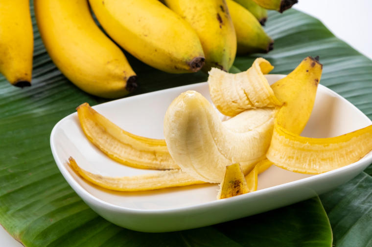 Usporite truljenje banana: Uz pomoć ovog trika biće sveže i zdrave i do 8 dana! (VIDEO)