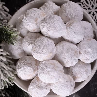 Božićne snežne loptice: Najlepši praznični kolač na svetu! (RECEPT)