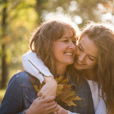 7 surovih istina koje kćerke moraju saznati od majke: Da devojčica izraste u jaku ženu!