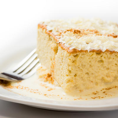 Napravite sami fantastičan kolač Trileće: Mnogima omiljeno kremasto slatko zadovoljstvo (RECEPT)