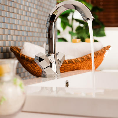 Mirisna oaza u vašem domu: 10 trikova za savršeno mirisno i sveže kupatilo!