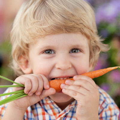 Kako da za kratko vreme ojačate imunitet deteta: Uz ove cake povrće će im postati omiljena hrana!