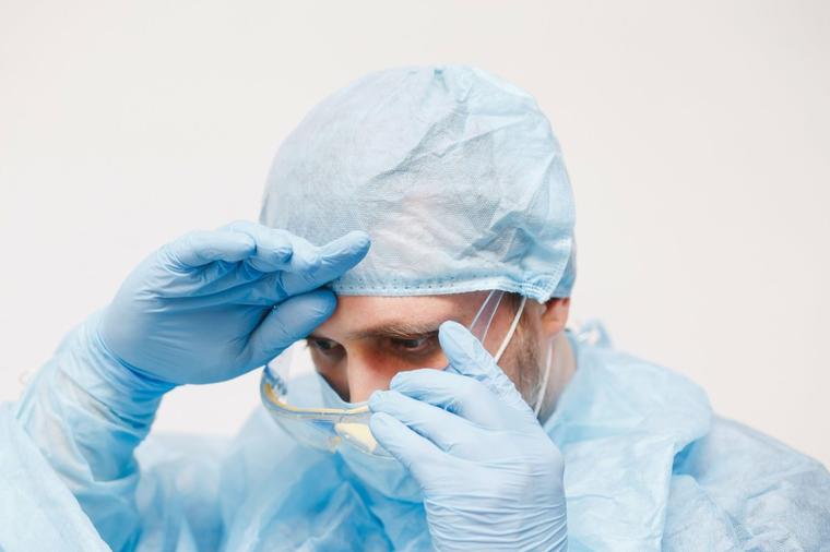 Kineski doktor tvrdi: Pranje ruku i maska nisu dovoljni da spreče korona virus! Evo šta morate da radite svaki dan!