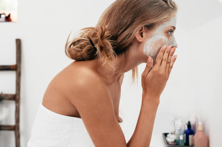 SUPERMOĆI KOJE KRIJE GLINA, A OVIH 5 VRSTA SPASAVAJU LICE: Zasitite kožu kiseonikom i uklonite toksine!