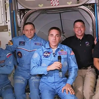 NASA ponovo piše istoriju: Ruski i američki astronauti na prvom komercijalnom letu u istoriji čovečanstva! (VIDEO)