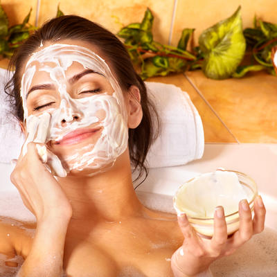 Imamo rešenja za vašu suvu kožu: Moćne prirodne maske koje će preporoditi i najsuvlju dehidriranu kožu lica!(RECEPTI)