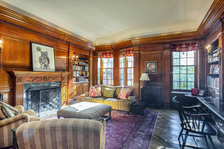 Luksuzna kuća u kojoj je odrasla glumica prodaje se za 15, 5 miliona dolara: Zavirite u nekadašnji dom Gvinet Paltrou!