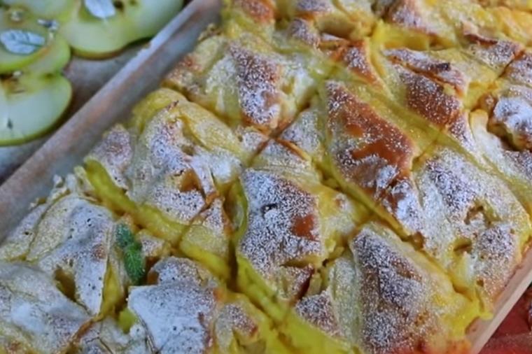 Kolač sa jednom jabukom i pudingom od vanile: Ništa kremastije i sočnije niste probali!(RECEPT/VIDEO)