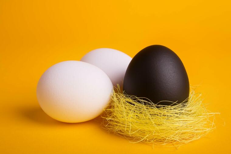 KAKO SE OBELEŽAVA VASKRS U PORODICI KOJA JE U ŽALOSTI: Evo da li se jaja farbaju u crno!
