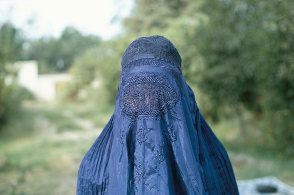 Avganistan, Žena