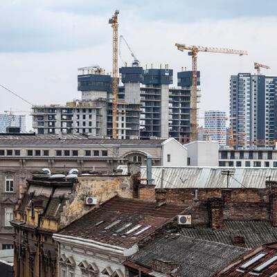 "OVAKAV STEPEN BEZOBRAZLUKA I BAHATOSTI NIGDE NE POSTOJI": Srbin izazvao lavinu BESA zbog renoviranja stana, gore mreže