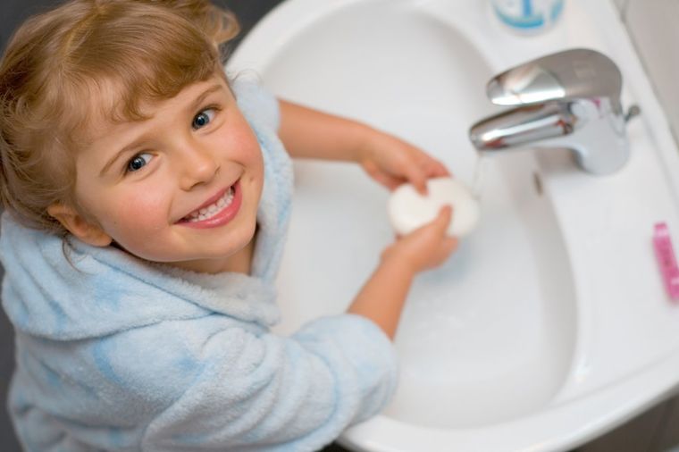 Čista voda i sapun podstiču rast dece