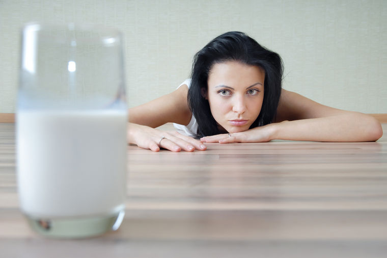 Mleko sa manjim procentom masti ima više šećera?