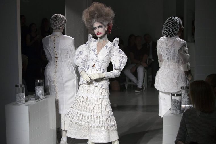 Nedelja mode u Njujorku: Drama u beloj sobi