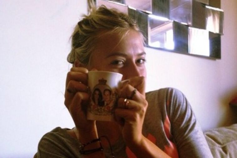 Marija Šarapova pila kafu sa princom Vilijamom i Kejt Midlton (FOTO)