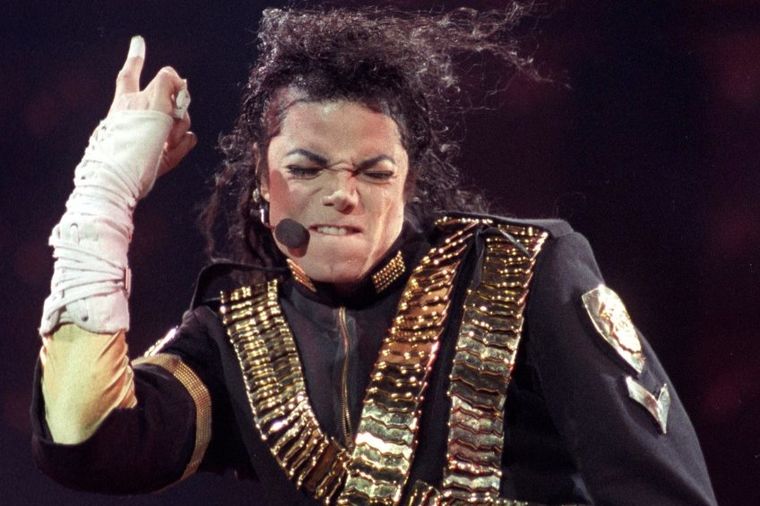 Prošlo je pet godina od smrti Majkla Džeksona: Kralj popa i dalje u srcima fanova!