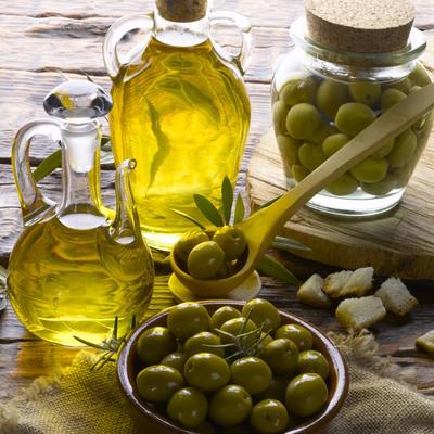 Snizite pritisak pomoću maslinovog ulja: Stari zaboravljeni lek! (RECEPT)
