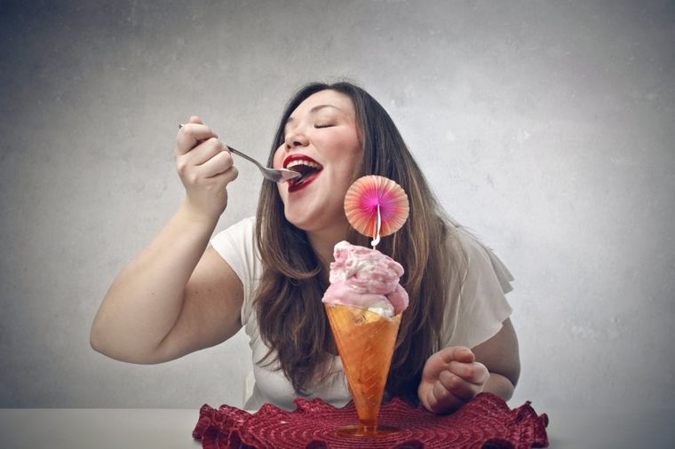 Gojaznost povezana sa ranijim ulaskom u pubertet kod devojčica