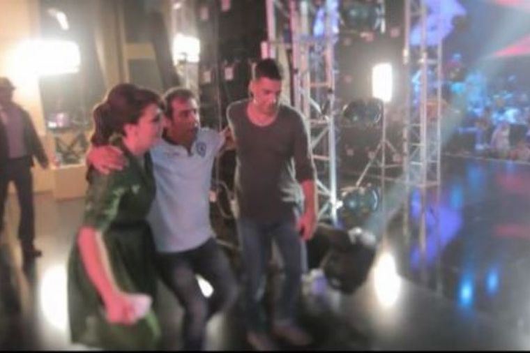 Kikiju Lesendriću pozlilo na snimanju X Factora! (FOTO)