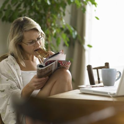 Skroman doručak, imejlovi i kafa: Jutarnje navike koje će vam upropastiti dan