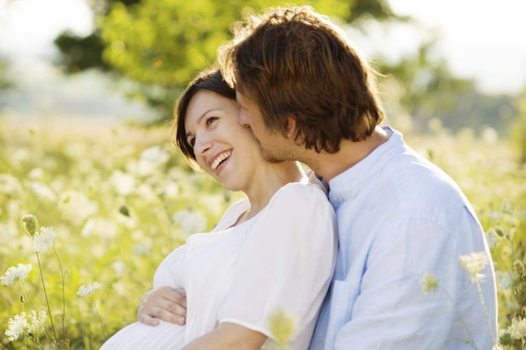 Kako da smanjite stres tokom trudnoće: Udahnite duboko, okružite se pozitivnim ljudima