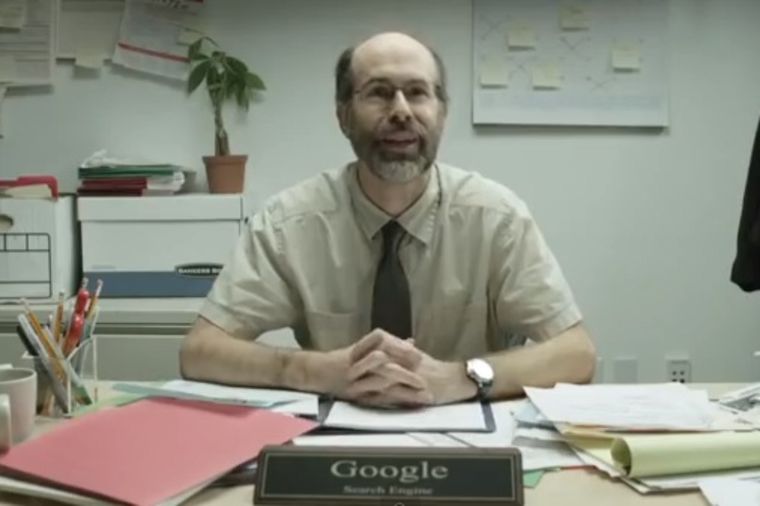 Da je Gugl čovek, ovako bi izgledao njegov posao (VIDEO)