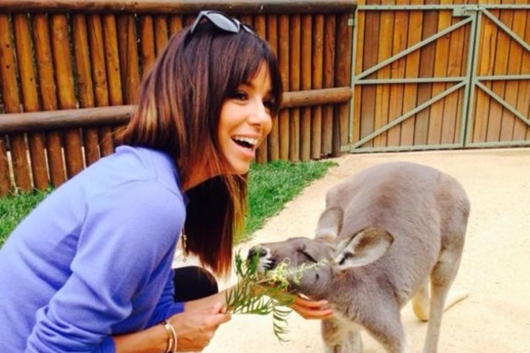 Eva Longorija u društvu koale i kengura (FOTO)