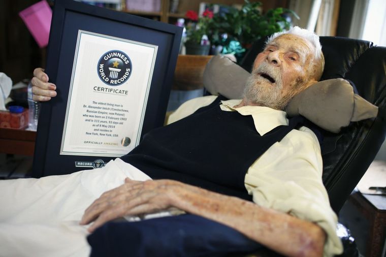 Preminuo najstariji muškarac na svetu u 111. godini