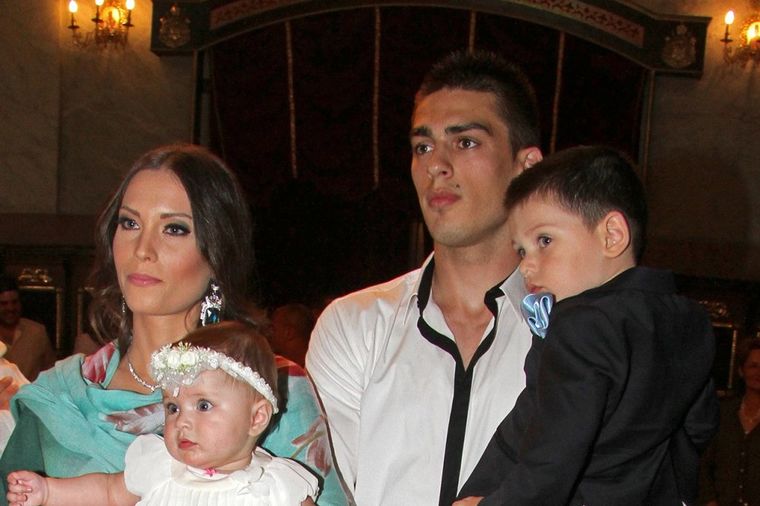 Mirka Vasiljević i Vujadin Savić za šest meseci dobiće još jednog sina!