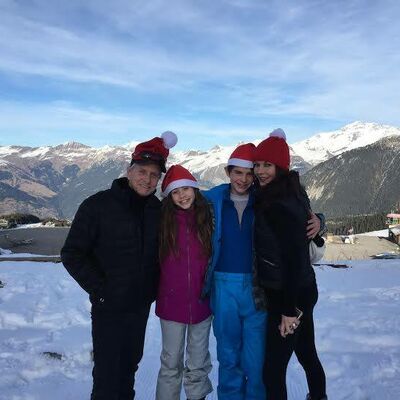 Beg na Alpe: Ketrin Zita-Džouns sa decom i suprugom Majklom Daglasom uživa u praznicima! (FOTO)
