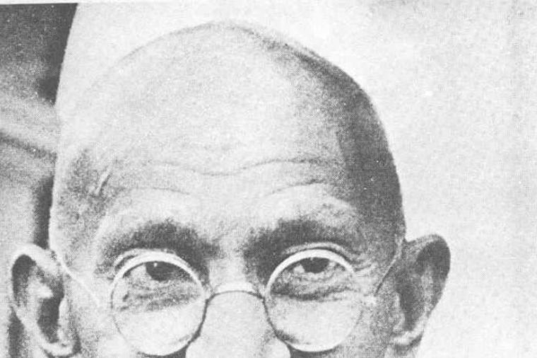 Godišnjica smrti Mahatme Gandija: 67 godina od brutalnog ubistva indijskog mislioca