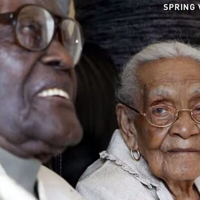 Najstariji bračni par zajedno ima 213 godina: Deka (108) otkrio tajnu dugovečnosti! (VIDEO)