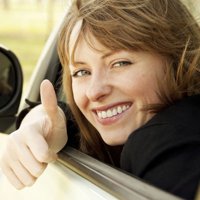 Vrata na autu nikada ne otvarajte levom rukom: Razlog je više nego ozbiljan! (VIDEO)